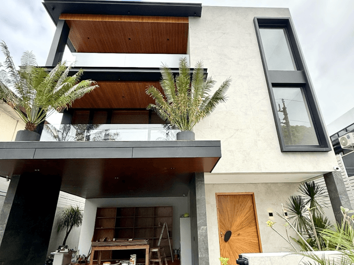 4-Bedroom House and Lot for Sale in Alabang Hills, Muntinlupa
