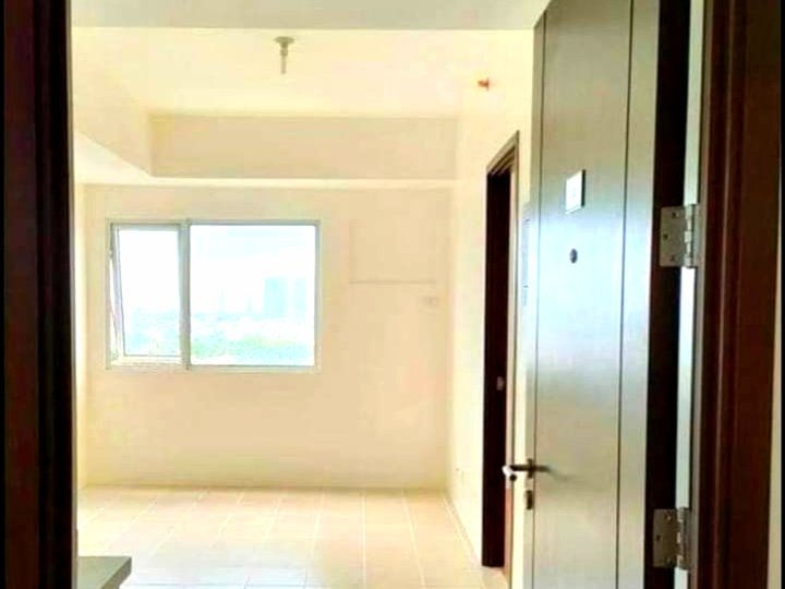 2-BR Brand New Condo in Manila RENT TO OWN - 25k Monthly