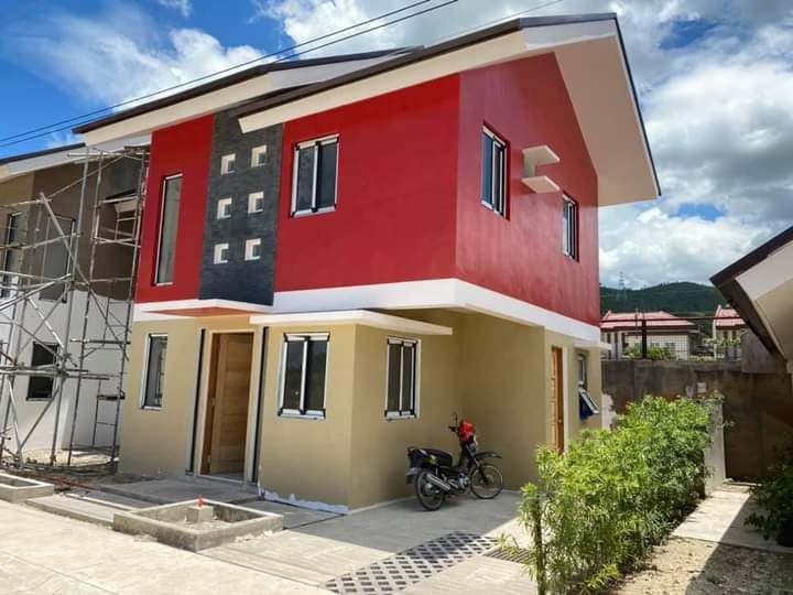 Pre-selling 3-bedroom Single Detached House For Sale in Minglanilla