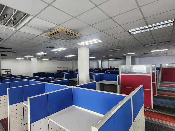 For Rent Lease 374 sqm with 80 workstations Office Mandaluyong