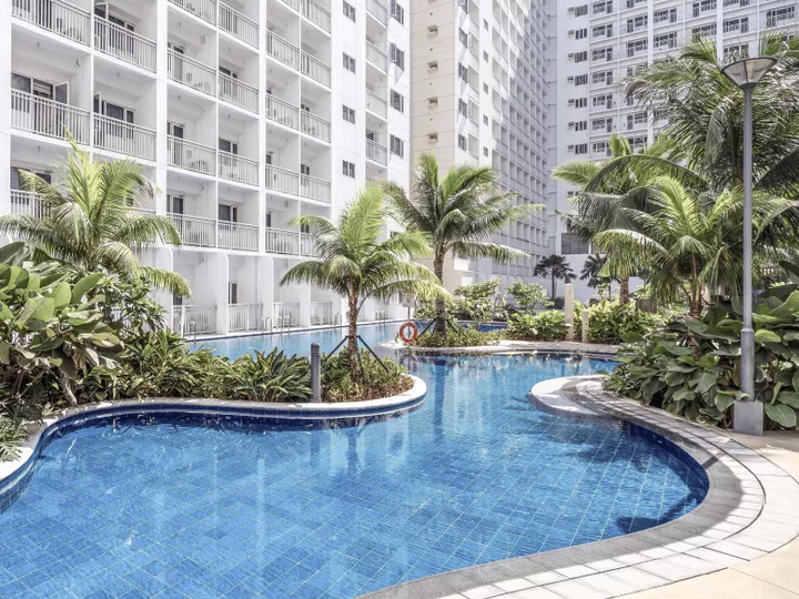 RFO AT SHORE II - SMDC 26.58 sqm 1-bedroom Residential Condo For Sale in Pasay