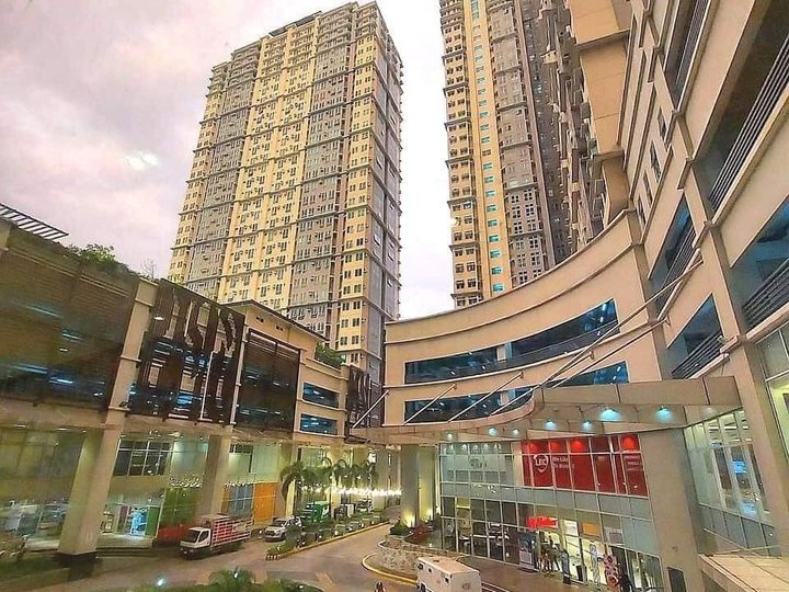 For Sale: San Lorenzo Place Makati 3BR Rent to own As low 30K Monthly