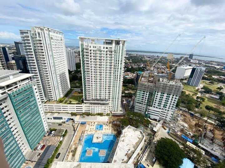 Pre-selling 104.00 sqm 3-bedroom Condo For Sale in Cebu Business Park
