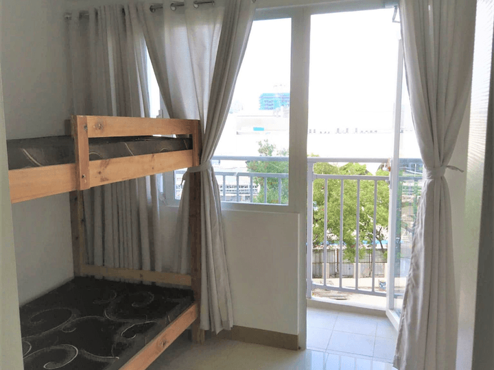 1BR SOUTH RESIDENCES For Rent