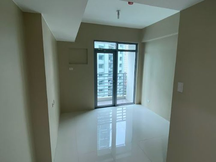 22.42 sqm Studio Condo For Sale in Makati Metro Manila