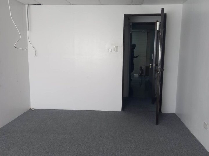 Office Space Rent Lease 560 sqm PEZA Mandaluyong City Manila