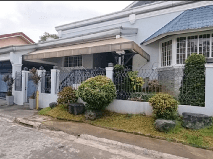 Spacious Classic Home in Cainta Rizal PH2506