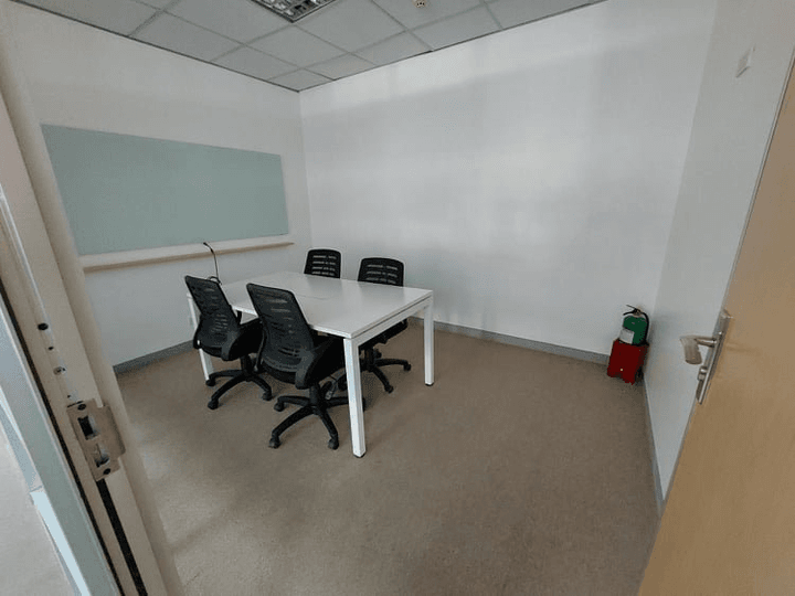 BPO Office Space Rent Lease Fully Furnished BGC Taguig 1189sqm