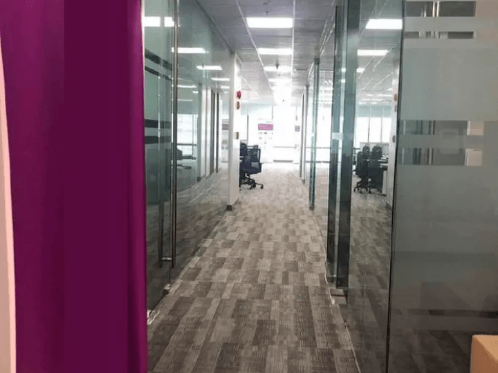 Office Space Rent Lease BGC Taguig Manila 300 sqm Fitted