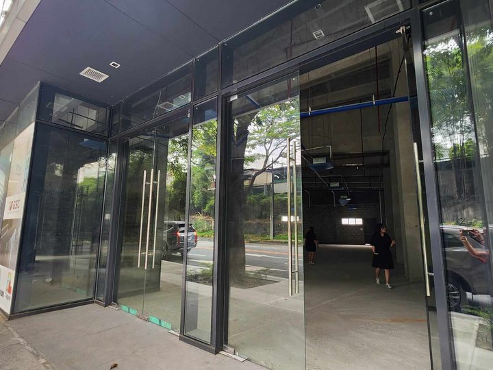 For Rent Commercial Ground Floor Good For Bank Restaurant in BGC