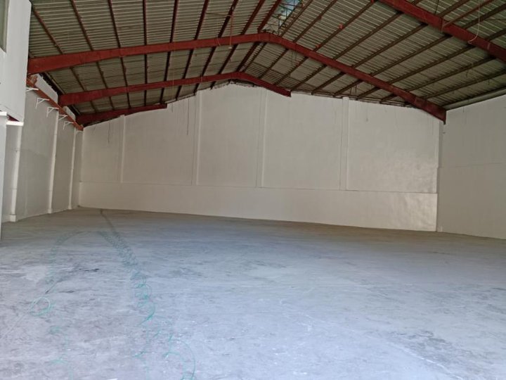 FOR RENT 534 SQM WAREHOUSE AT QUEZON CITY