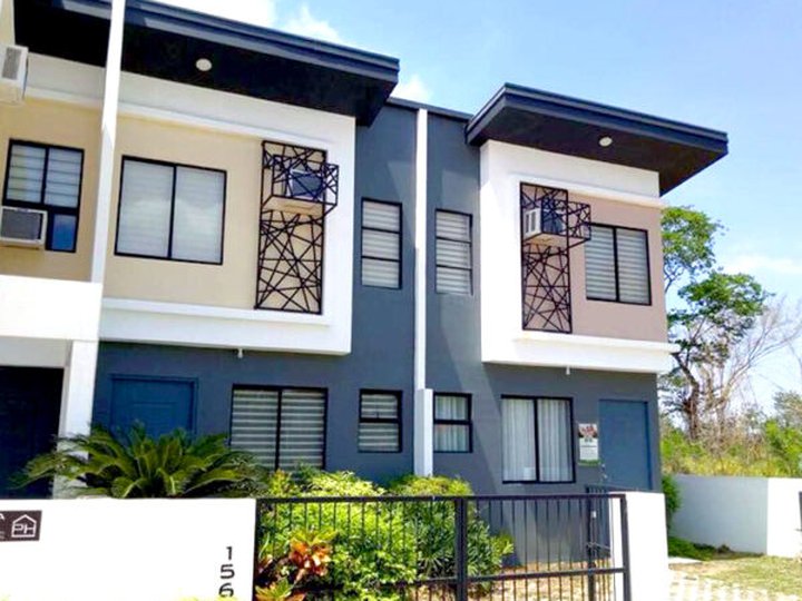 3 BEDROOM SINGLE ATTACHED HOUSE FOR SALE IN PHIRST PARK GENERAL TRIAS CAVITE