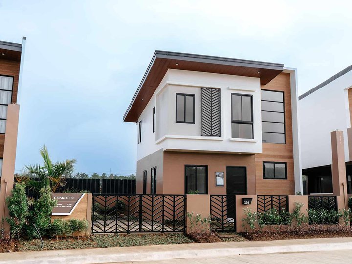 Best selling house and lot near tagaytay