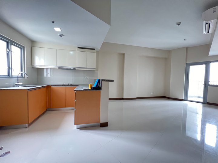 64.00 sqm 1-bedroom Condo For Rent in Makati Metro Manila