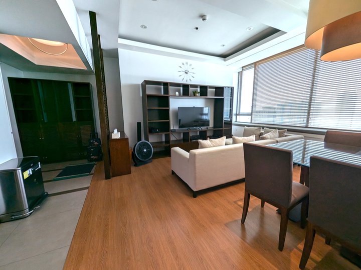 1-Bedroom High-end Condo at  The St. Francis Shangri-la Place  For Sale in Ortigas Mandaluyong