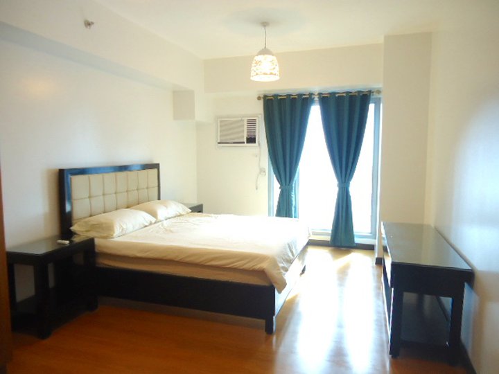 8 Adriatico 2br Unit Furnished near US Embassy Ermita Manila