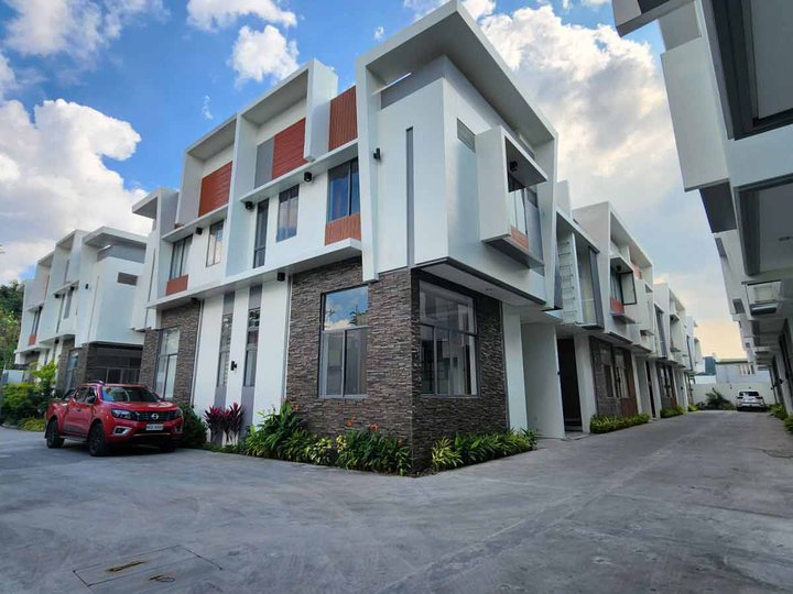 3-bedroom Townhouse For Sale in Quezon City / QC Metro Manila 11.8M