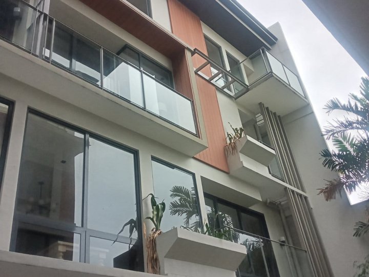 4-bedroom Townhouse For Sale in Paco Metro Manila Paco Street Ready For Occupancy