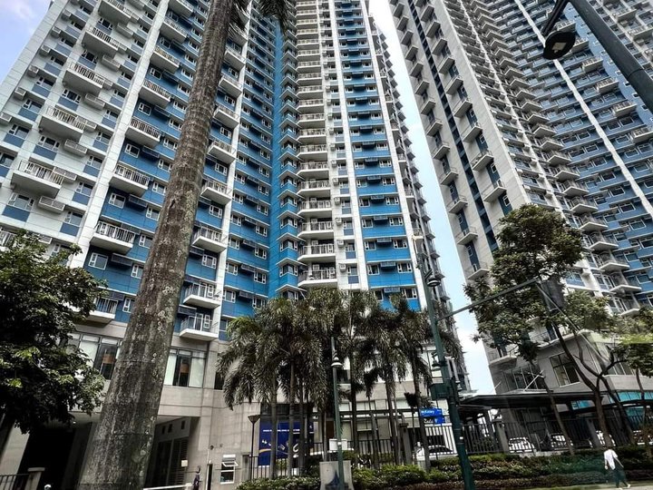 1 BR Furnished Condo at Trion Tower 2, BGC for RENT