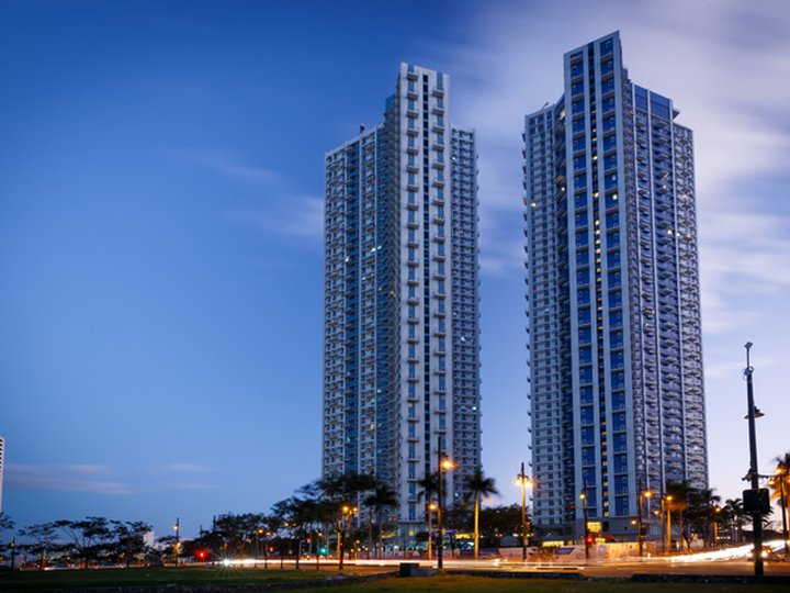 2 Bedroom Trion Towers Condo For Sale BGC Taguig City