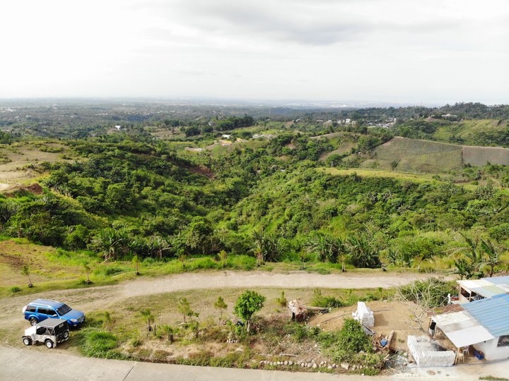 LAUSANNE - PRE-SELLING LOT AT CROSSWINDS TAGAYTAY