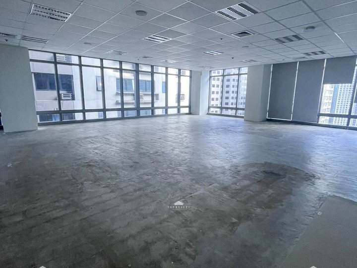 Commercial Office Space for Rent in Fort Bonifacio, Taguig City