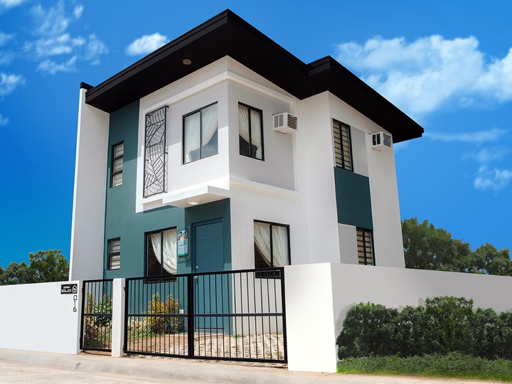 Unna- 3-bedroom Single Attached House For Sale in San Pablo Laguna