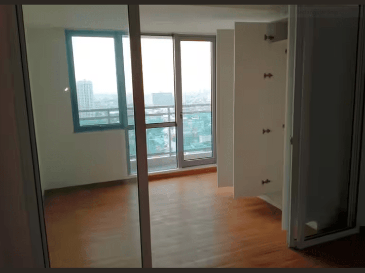 31.57 sqm 1-bedroom Residential Condo For Sale in Sutherland Tower, Mandaluyong