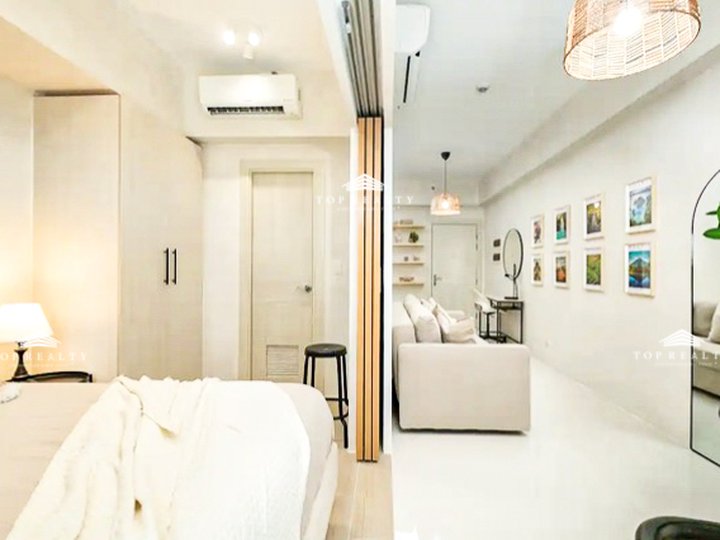 Condo for Sale in BGC, Fort Bonifacio, Taguig at Uptown Parksuites