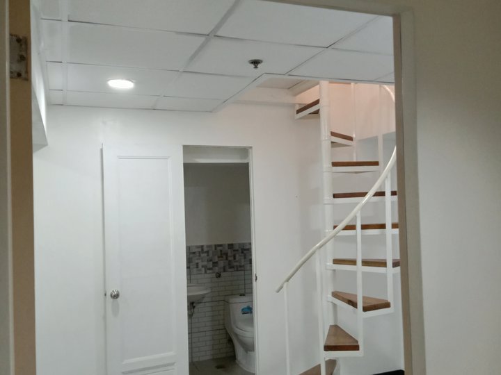 Makati Bi Level 2 Bedroom Unit more than 20% discount