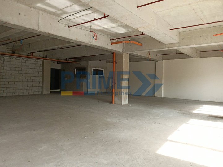 FOR LEASE! Commercial Space in Quezon City, Metro Manila.