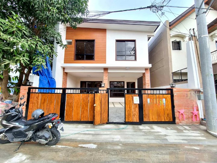 House and Lot in Greenwoods ( Pasig Cainta Taytay )Near C6 NAIA Makati