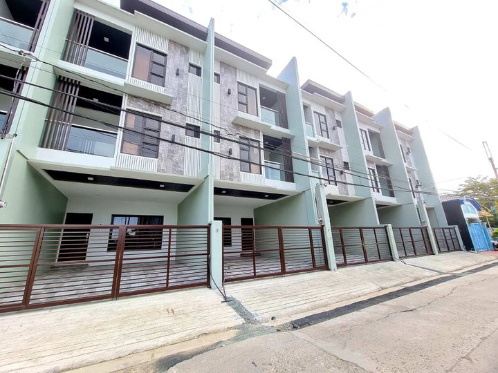 House and Lot Townhouse in West Fairview Quezon City near FEU Hospital