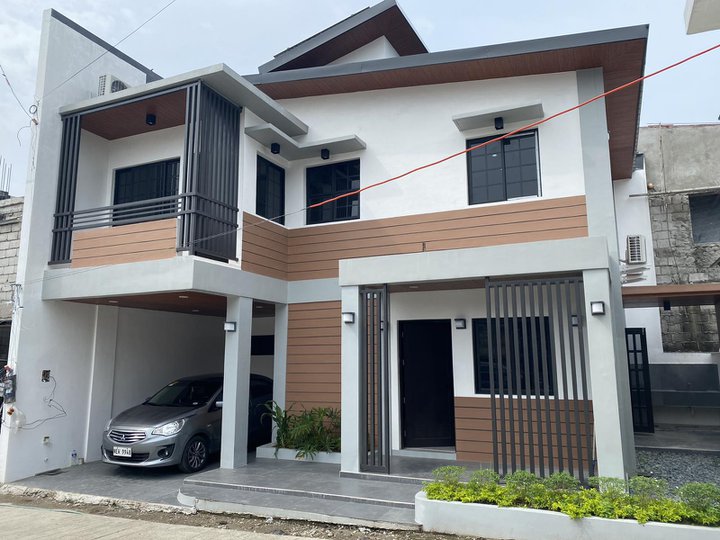 HOUSE FOR SALE IN DEPARO CALOOCAN - 4 BEDROOMS SINGLE ATTACHED