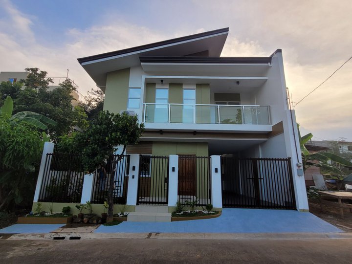 5 BEDROOM HOUSE AND LOT FOR SALE IN ANTIPOLO NEAR CATHEDRAL