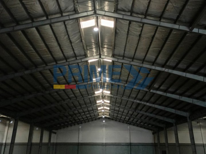 Warehouse space with 6,971 total leasable available in Valenzuela