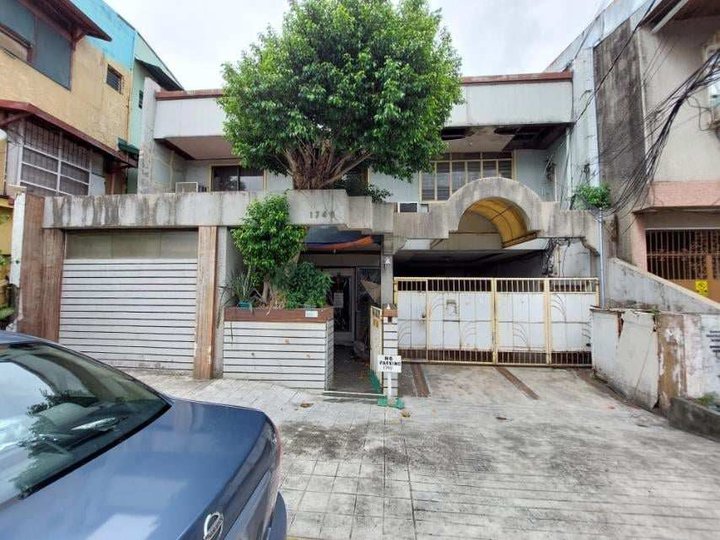2-Storey House & Lot For Sale with 3-Storey Building in Makati City