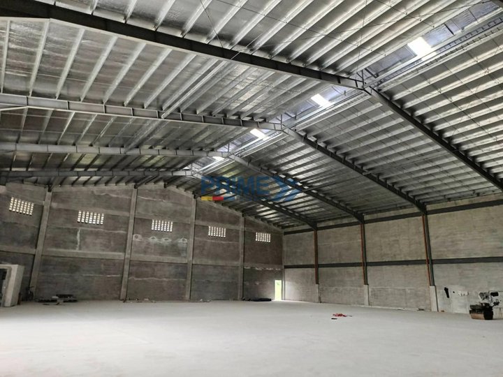 Insulated roof Warehouse 1,018 sqm for lease in Baliuag, Bulacan