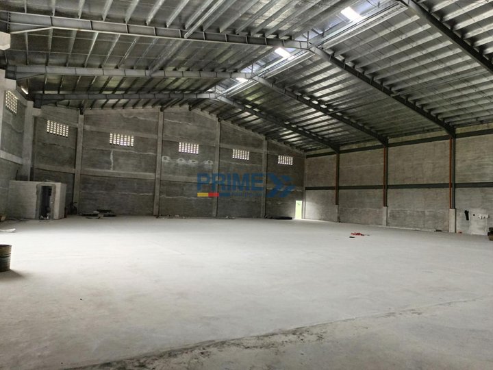 Secure warehouse for lease in Bulacan, 953 sqm.