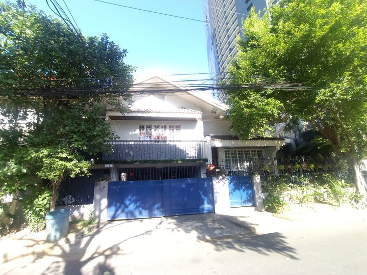 3-bedroom House For Sale in Makati Metro Manila