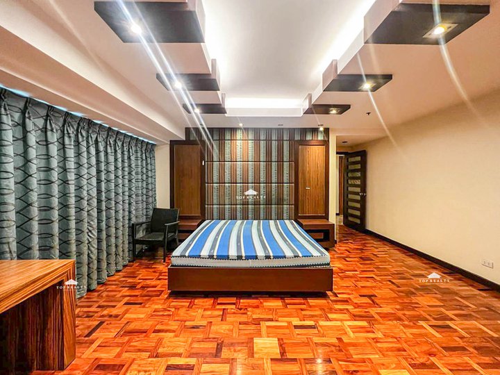 For Sale: Condo at Cleveland Tower in Paranaque City