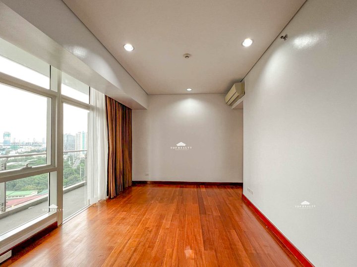 2-bedroom Condo For Sale in Quezon City