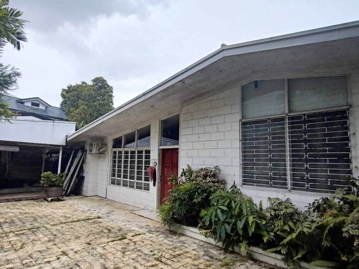 For Sale, 4BR Bungalow House and Lot in Philam House, Quezon City