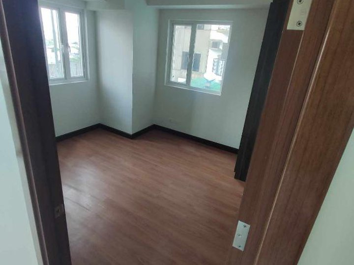 Ready for occupancy 2 bedroom with balcony in Pasay near Dela Salle University