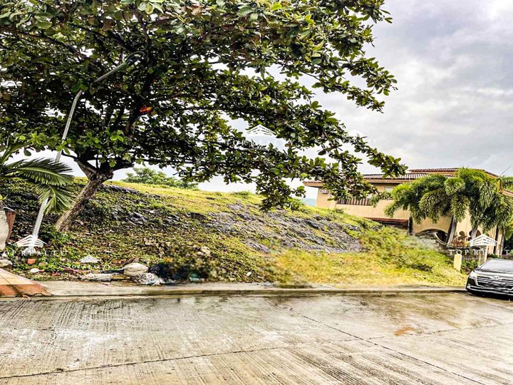 Elevated Residential Lot For Sale in Nasugbu, Batangas at Peninsula De Punta Fuego