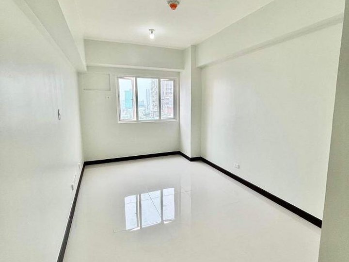 For rent studio furnished condo in pasay near adventist, dela salle, arellano etc.