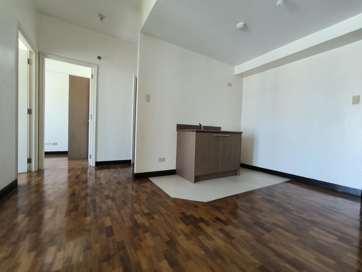 Pet friendly 2 bedroom the oriental place condo for sale in makati chino roces