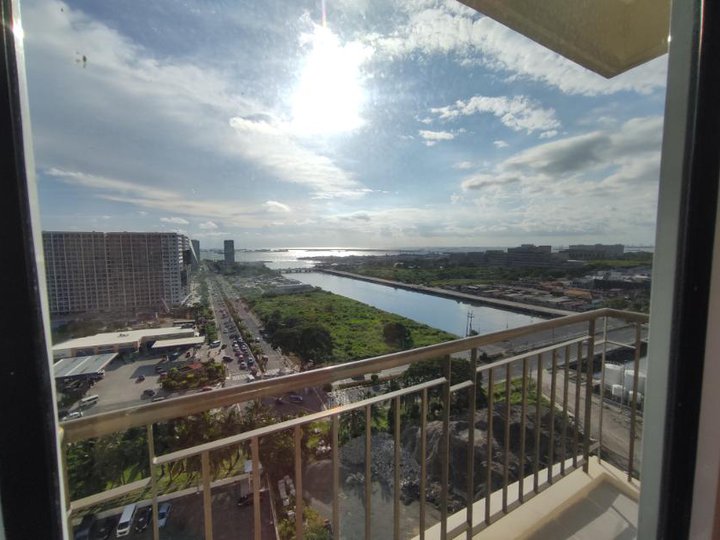 2 bedroom rent to own condo in pasay near dela salle university and adventist hospital