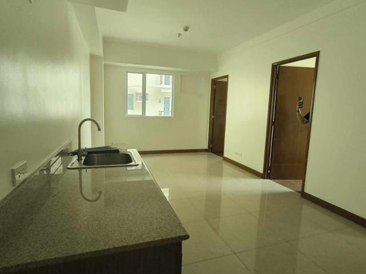 2 Bedroom condo for sale in Manila Bay Pasay 7300000