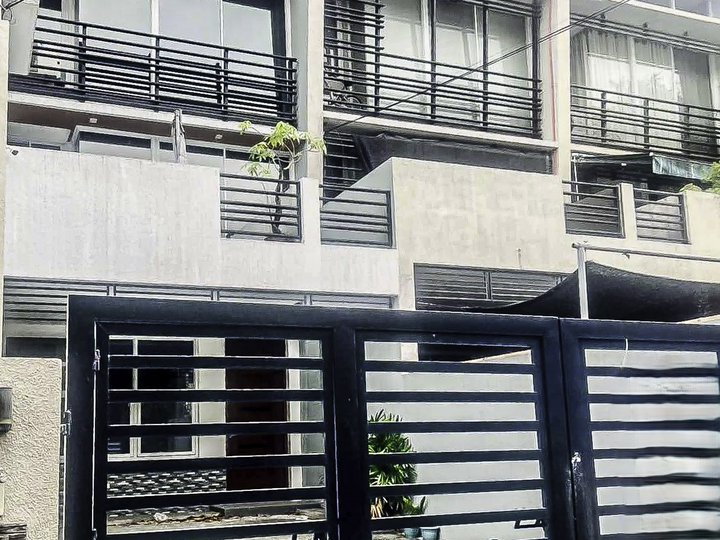 Townhouse for Sale in Kapitolyo, Pasig City 3 Storey